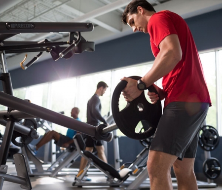 Приседания Precor Discovery Line DPL 624